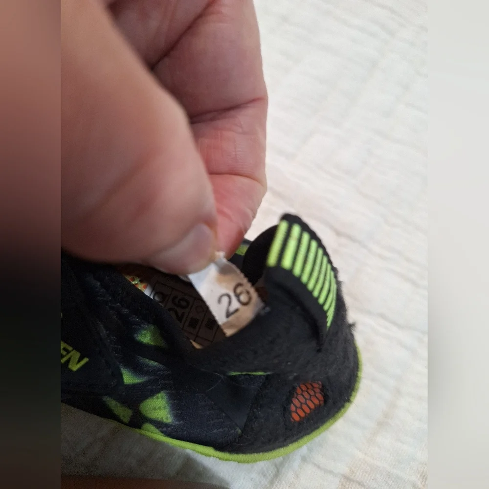 Kids Black and Green Water Shoes Size US 9.5